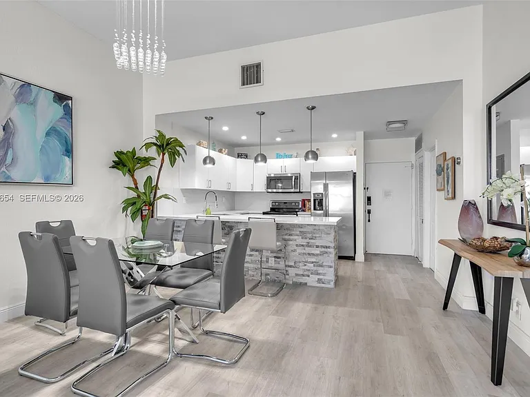 3725 Ocean Dr #Penthouse 03 — Photo 13