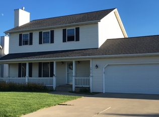 2819 Frontier Dr, Racine, WI 53404