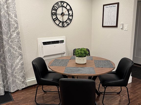 4th image of 5401 E Warren Ave APT 102