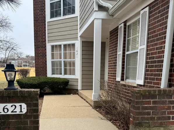 1621 Glengarry Ct #1621, Algonquin, IL 60102