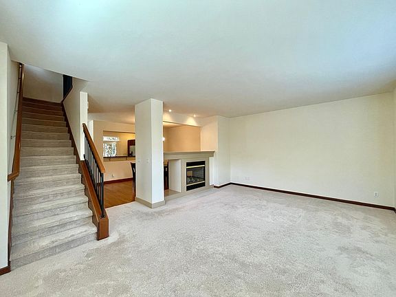 5th image of 13203 101st Ln NE