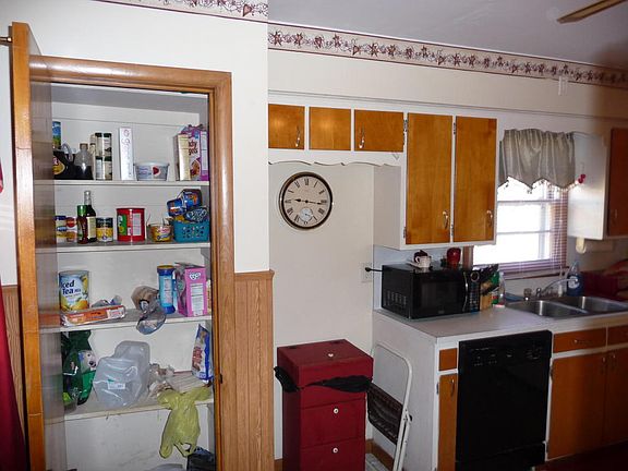 2nd image of 309 4th Ave