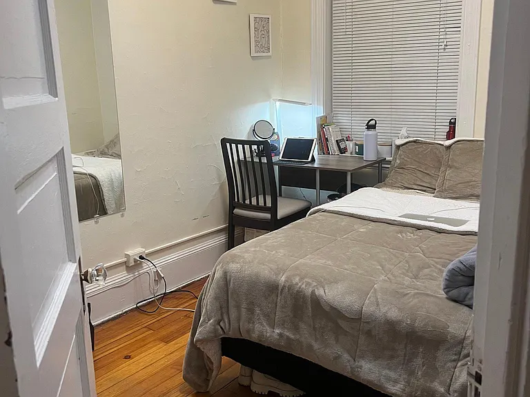 35 Myrtle St #3 — Photo 10