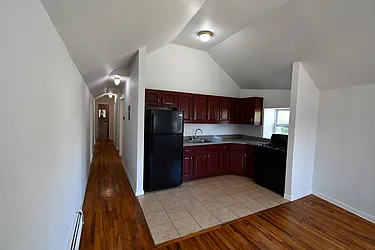 Rented by Elsie Ortiz, LREB