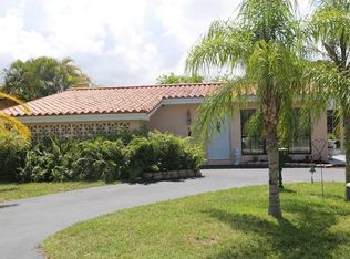 3990 NE 13th Ave, Oakland Park, FL 33334
