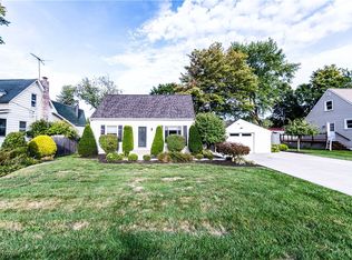 7071 Barton Dr, Mentor, OH 44060