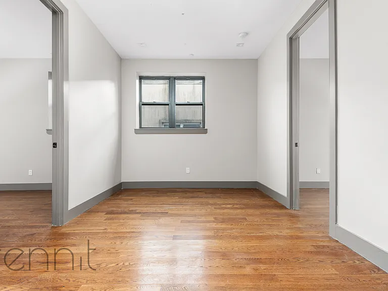 213 Troy Ave #3A — Photo 6