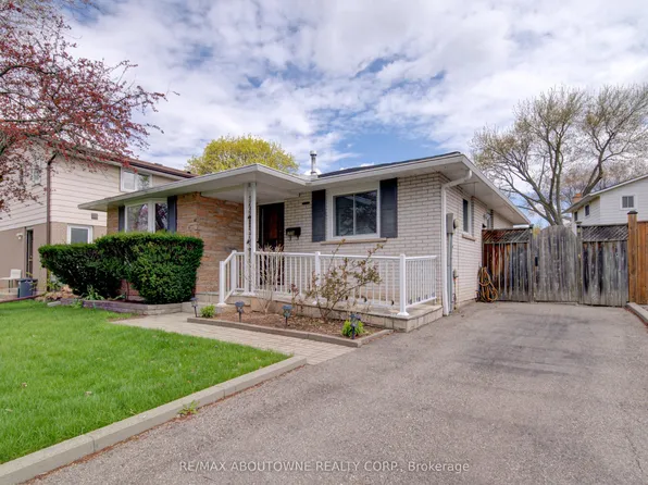 1229 Owen Ct, Oakville, ON L6H 1V2