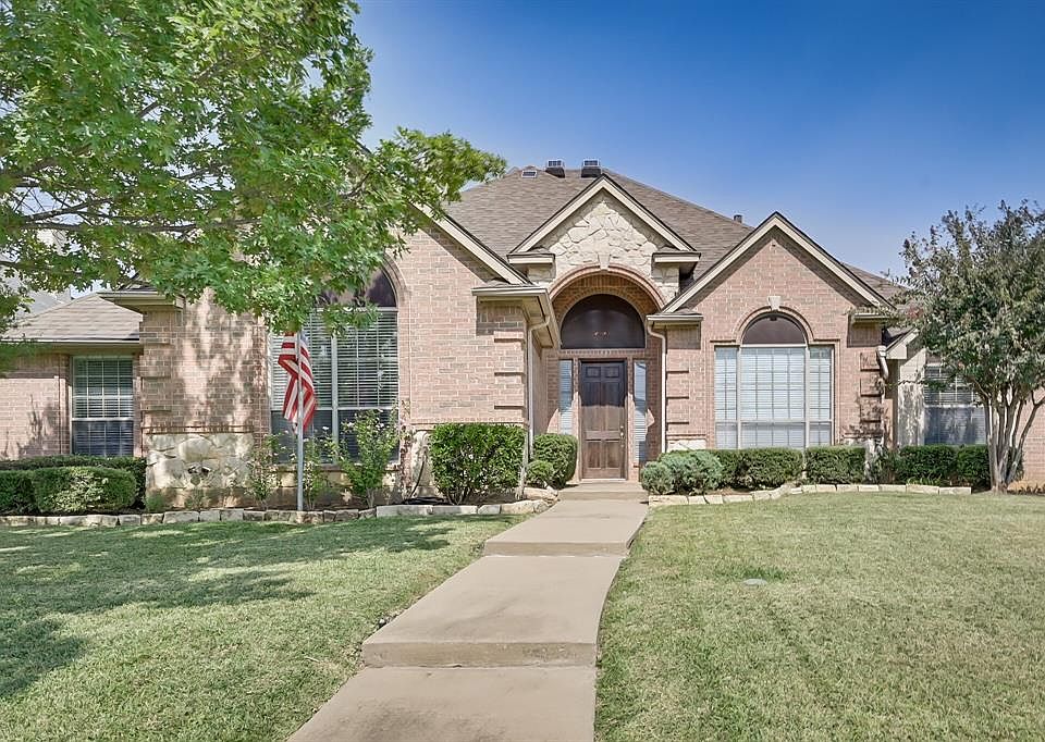 1st image of 628 Palo Duro Dr