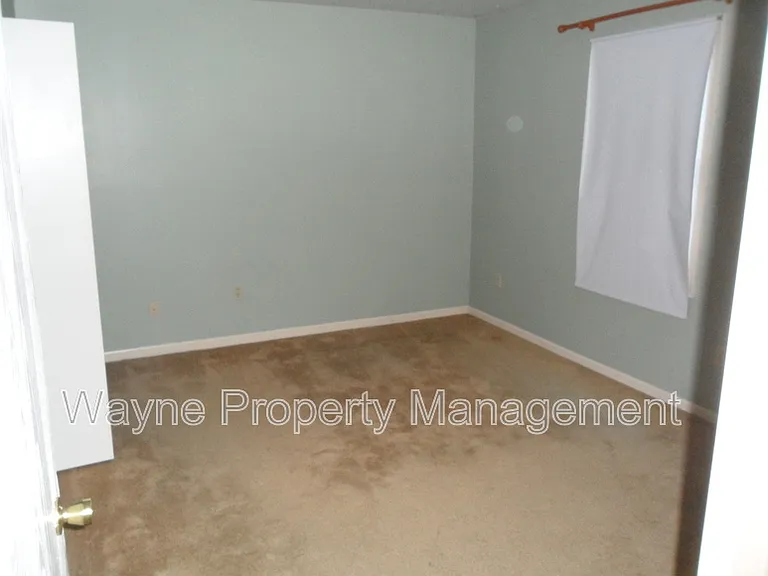 112 Virginia Ave — Photo 17