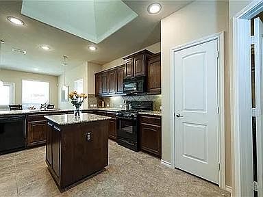 1st image of 2404 Windhaven Dr