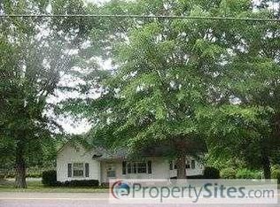 401 Willis Rd, Taylors, SC 29687