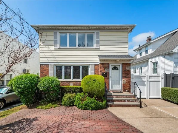 247-21 43rd Avenue, Little Neck, NY 11363