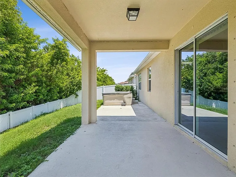 11525 Southern Creek Dr — Photo 29