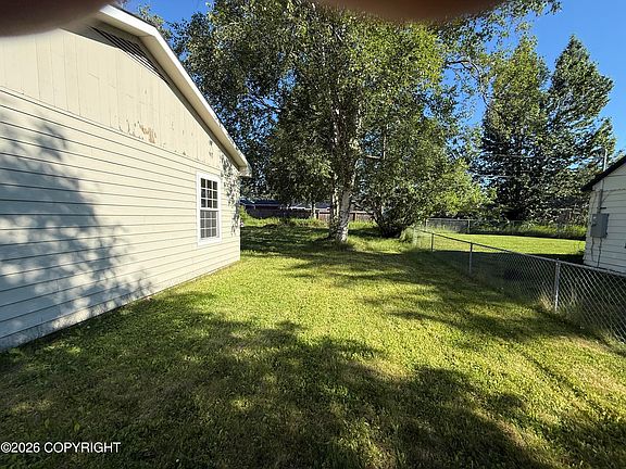 2nd image of 2207 Lincoln Ave