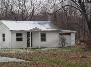 4446 Gore Rd, Conneaut, OH 44030