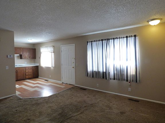 2nd image of 1495 S 200 E APT 4