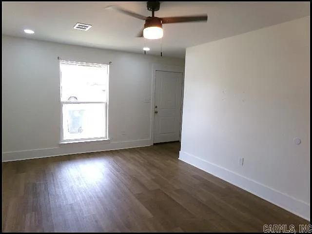 1912 Sanford Dr #1 — Photo 4