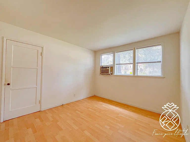3823 Los Feliz Blvd #2 — Photo 24