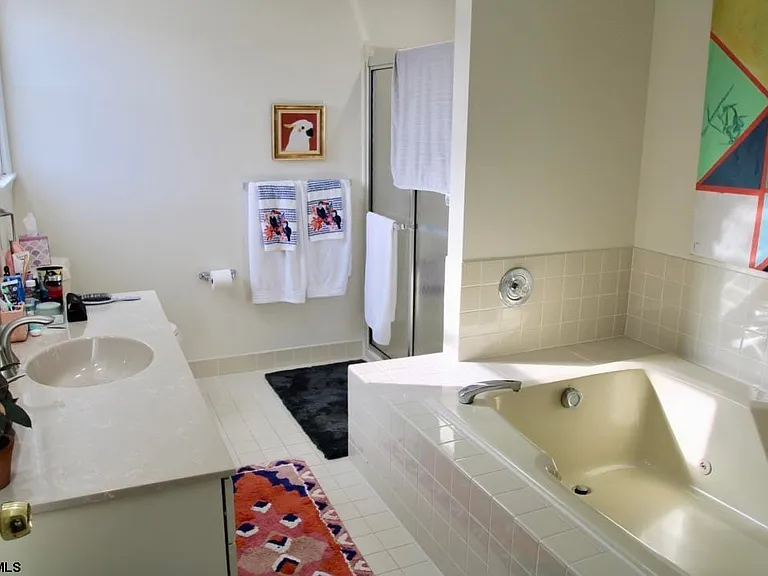 1101 E Shore Dr #D — Photo 15