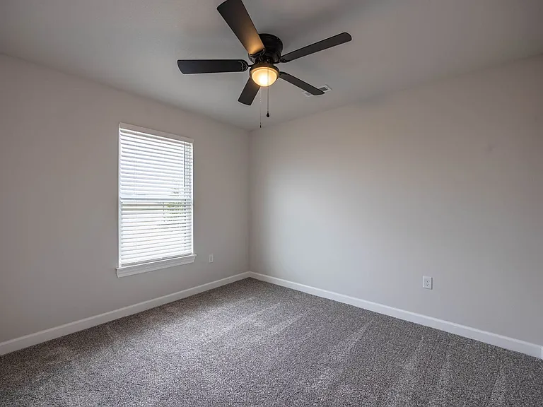 365 SE 95th Rd — Photo 9