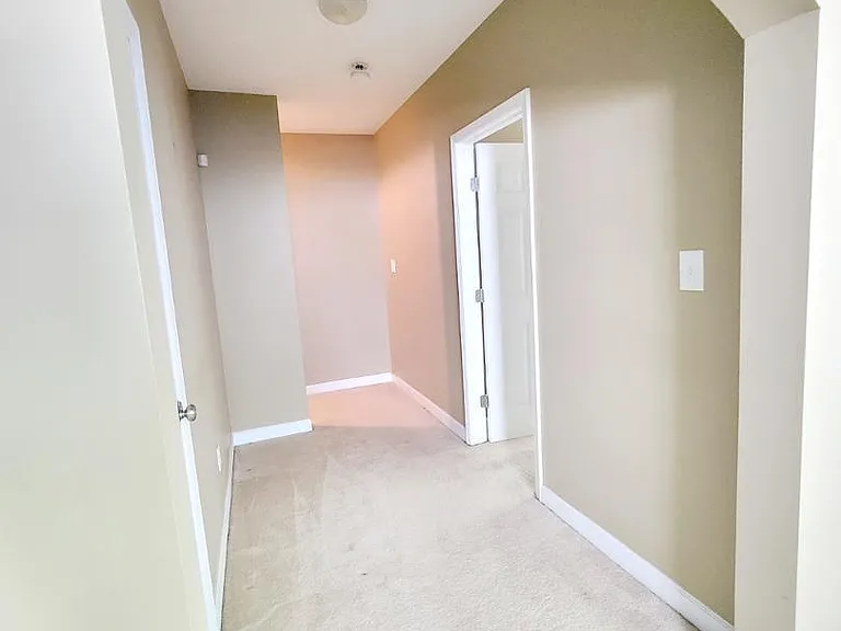 4640 Centrebrook Cir — Photo 24