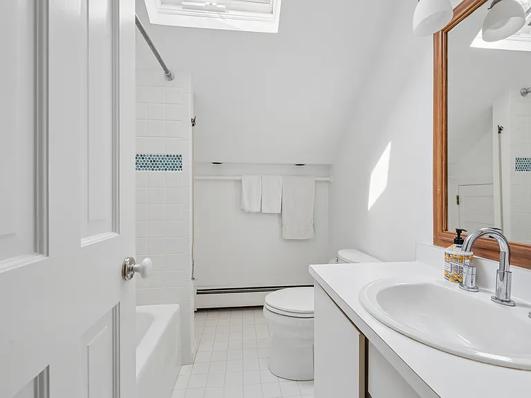 91 Dale St — Photo 13
