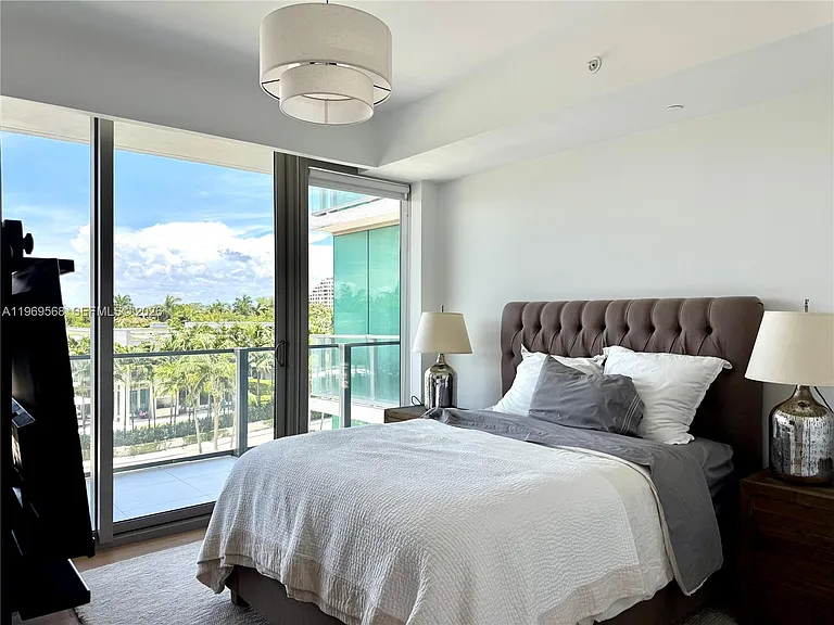 350 Ocean Dr #406N — Photo 29