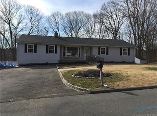 24 Arbor Ter, Ansonia, CT 06401