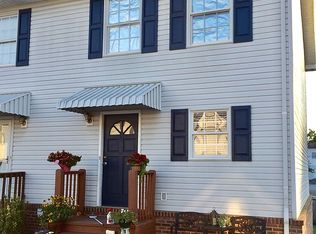 152 Gray Station Rd APT 10, Johnson City, TN 37615