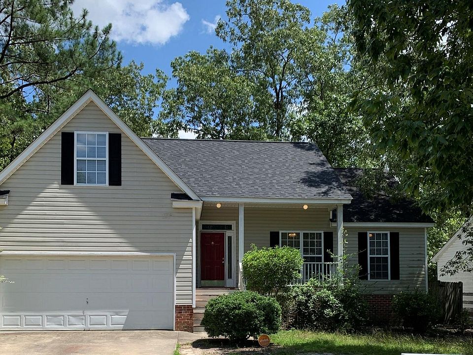 1st image of 329 Oak Creek Cir