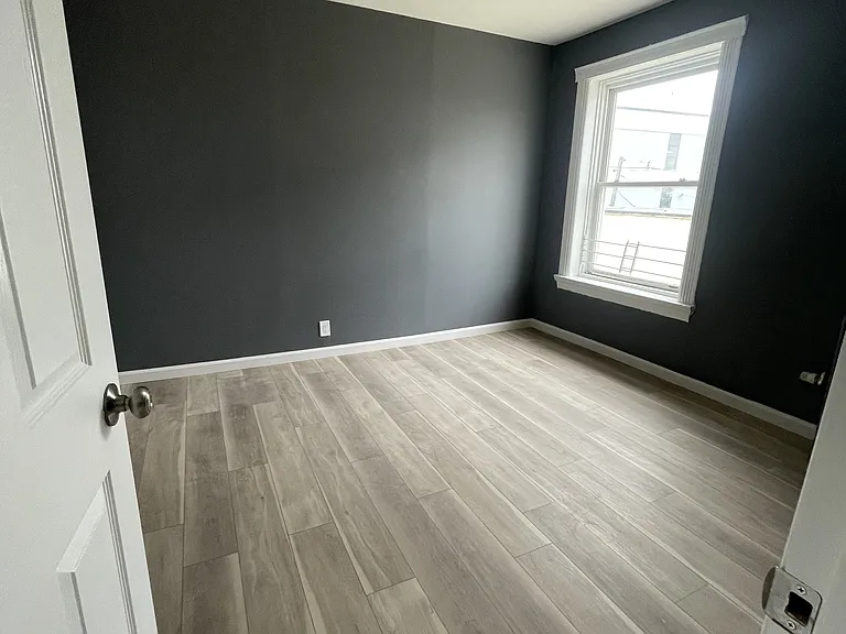 1348 W Front St #3C — Photo 2