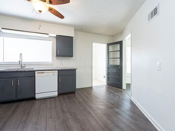 3rd image of 1700 N Harvard Ave #1