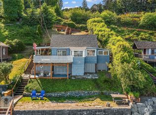 9021 SW Summerhurst Rd, Vashon, WA 98070