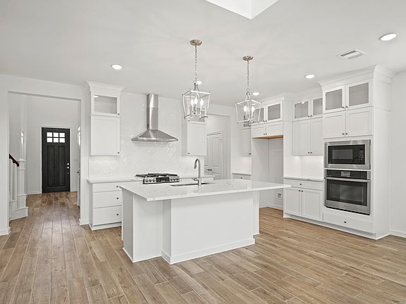 Kitchen with quartz countertops island