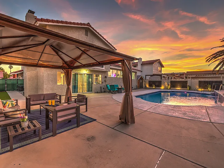 950 Elysian Dr — Photo 41