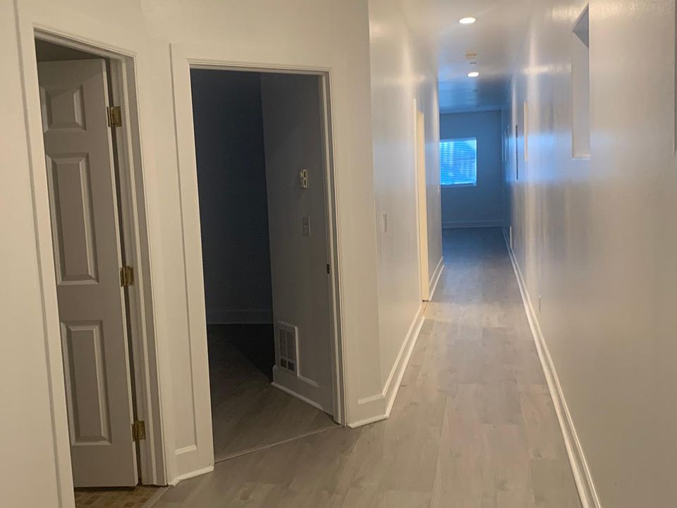 1st image of 916 13th Ave Unit C