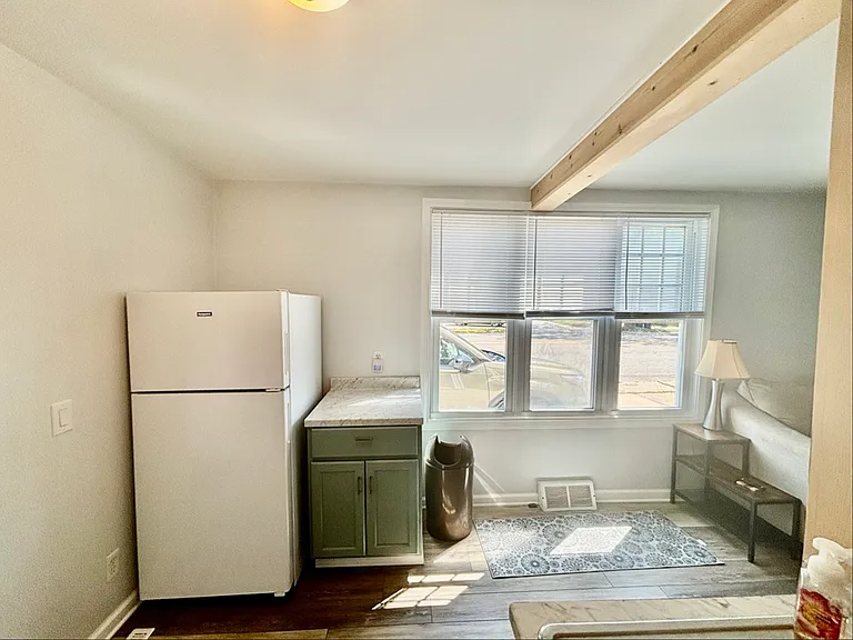 340 W 26th St #1 — Photo 3