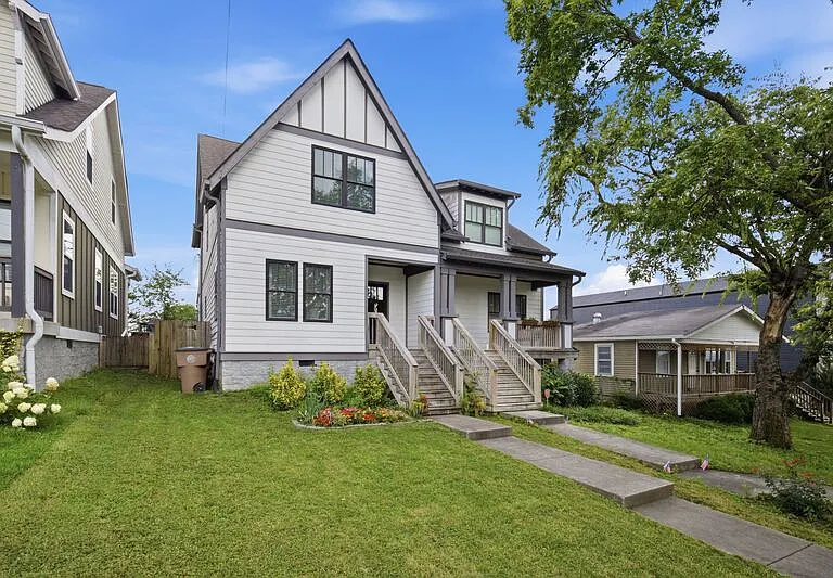 622B Annex Ave — Photo 2