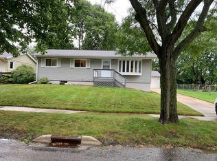 401 31st St NW, Rochester, MN 55901
