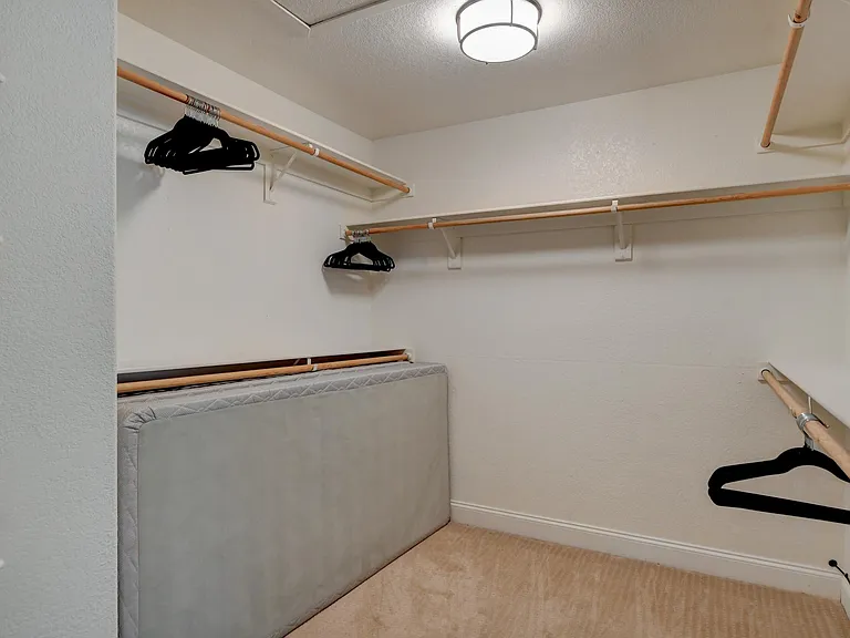 9205 Sandy Shores Dr — Photo 56