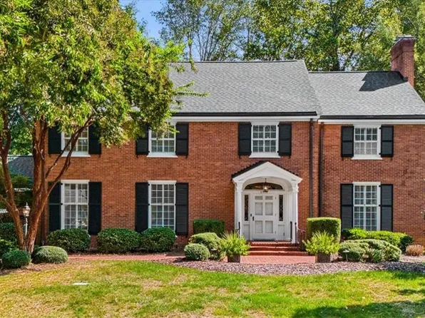 2308 Danbury Rd, Greensboro, NC 27408