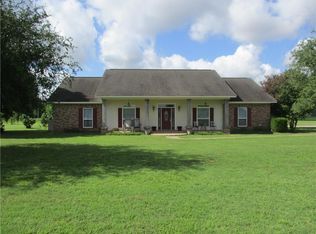 752 Fish Hatchery Rd, Natchitoches, LA 71457