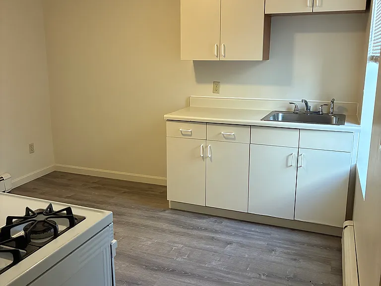 83 Perkins St — Photo 15