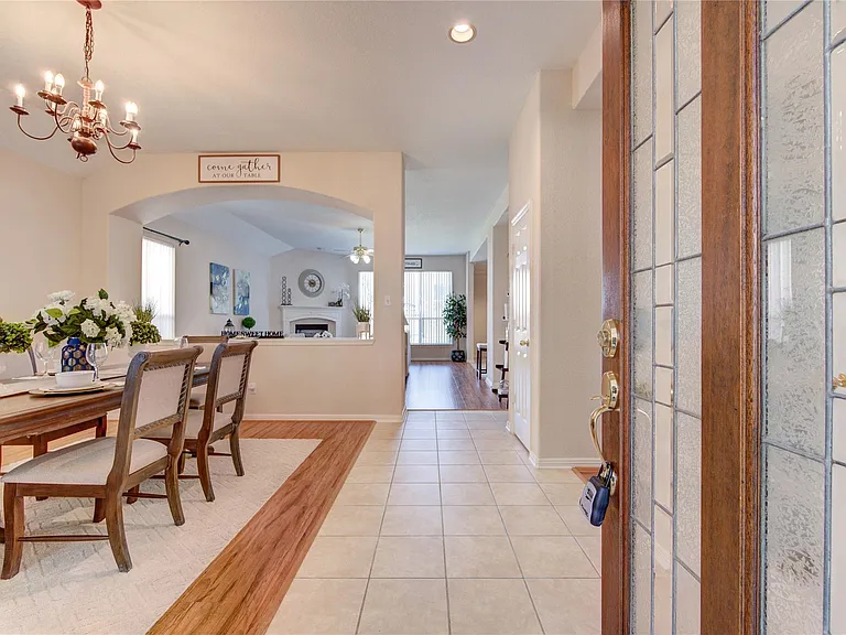 22514 Jutewood Ln — Photo 7