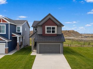 170 S Herron Way NE, Calgary, AB T3P1Y8