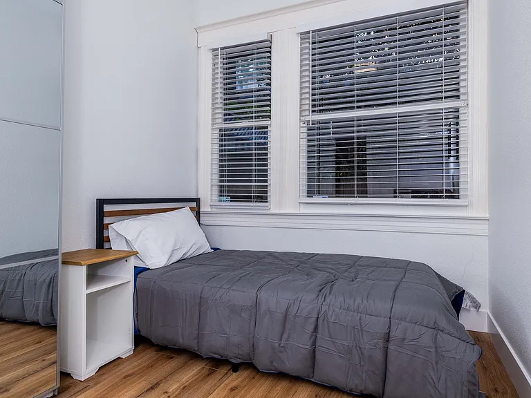 2382 Derby St #1-6 — Photo 33