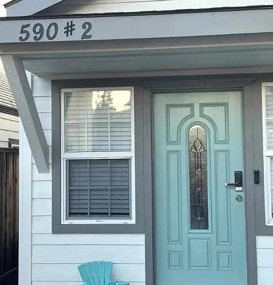 590 Hull Ave #2 — Photo 1