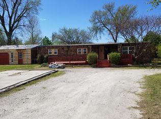 501 S Main St, Quapaw, OK 74363