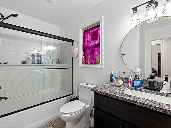 52nd image of 377 Margot Dr